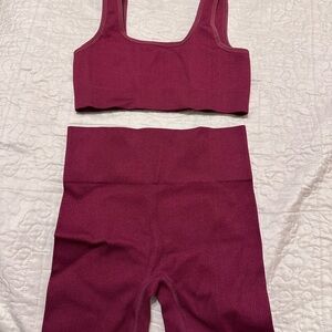 Ribbed Burgundy Sports Bra and Leggings Set